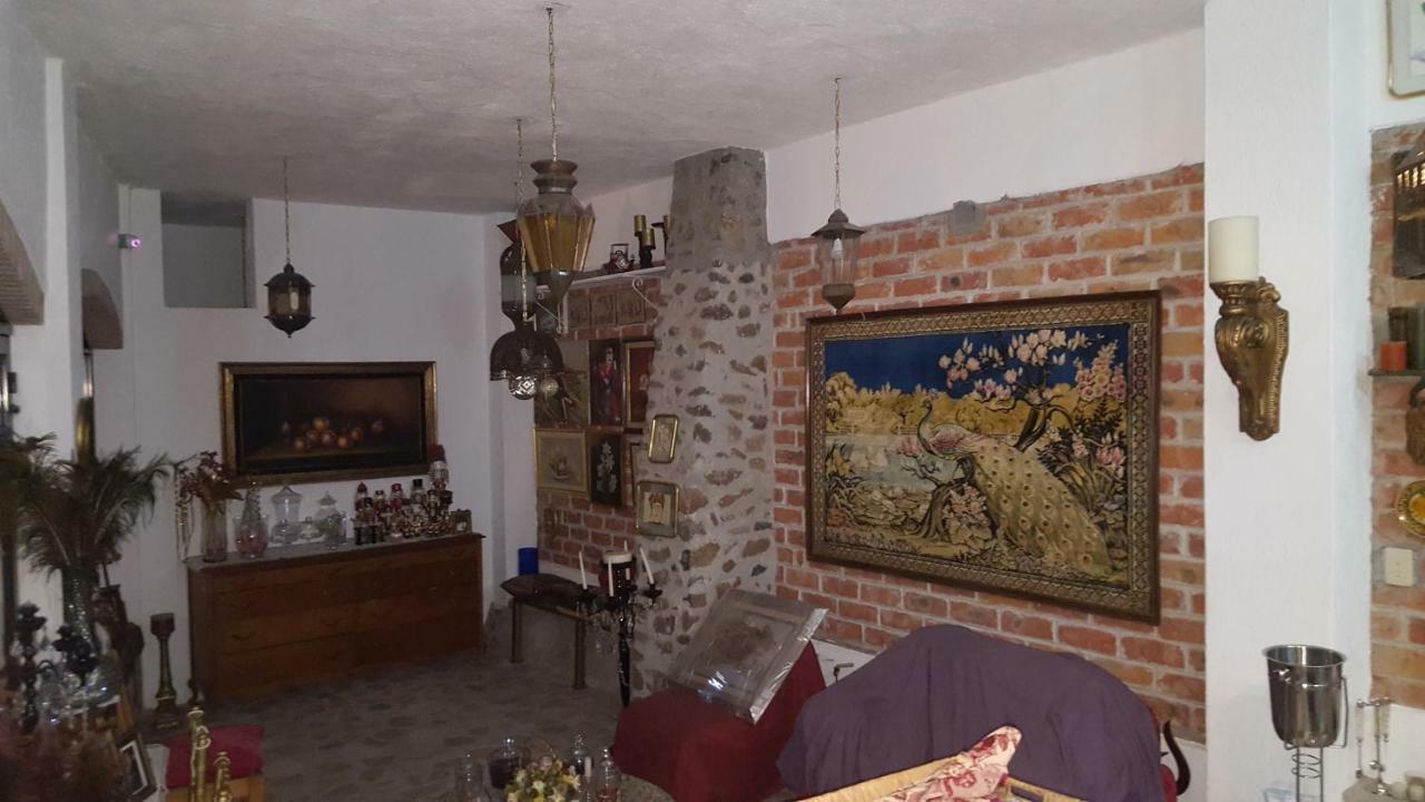 La Casona Azul Bed N Breakfast Santa Rosa de Jauregui Exterior photo